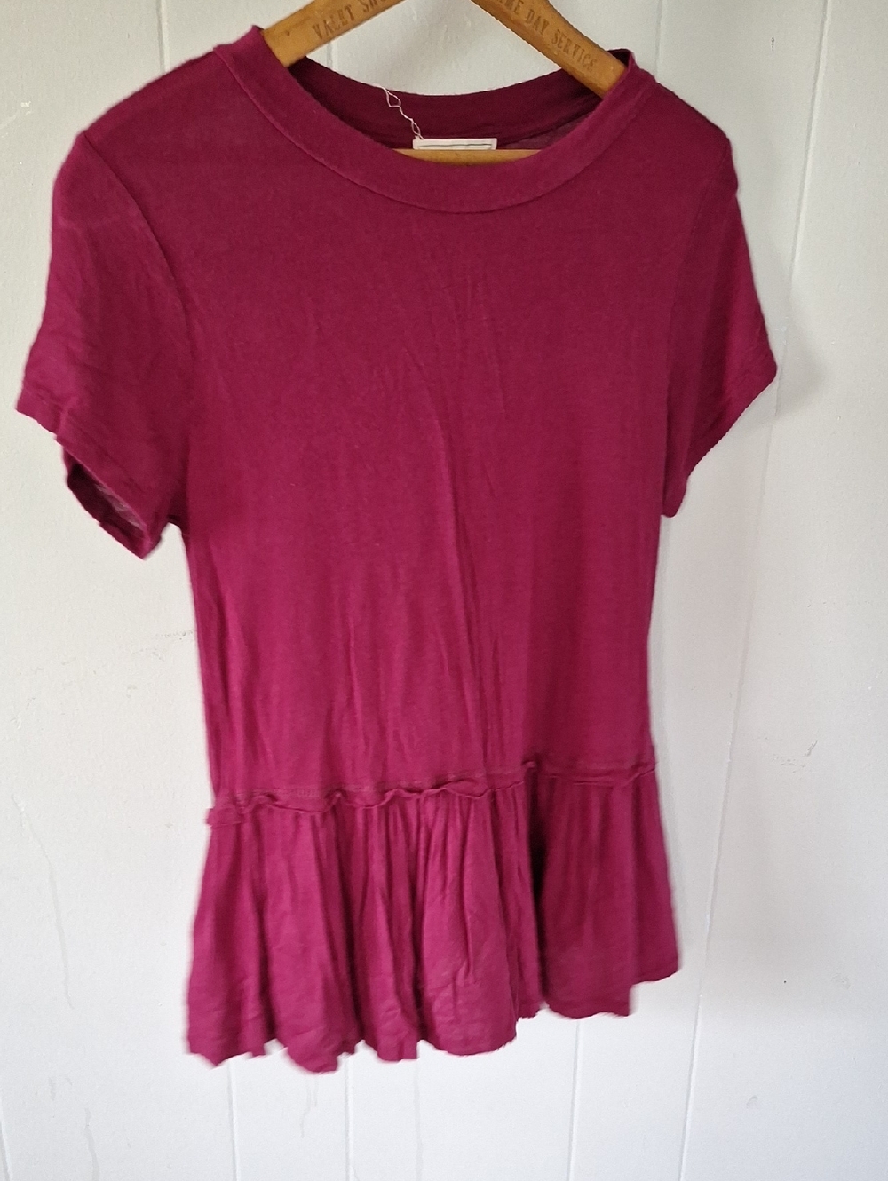 Short Sleeve Peplum Tunic Top - Berry Plum